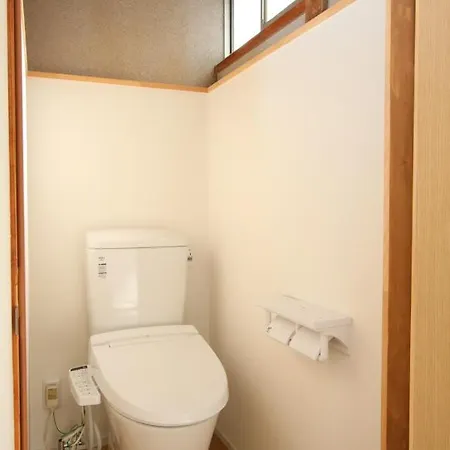 Guesthouse Omoya--全個室--囲炉裏のぬくもりと共にグループの絆を深める古民家宿でゆっくりとした時間を-6名部屋-6名部屋-8名部屋--最大20名-ペット同伴可は一室のみ- Matsuyama  Exterior photo